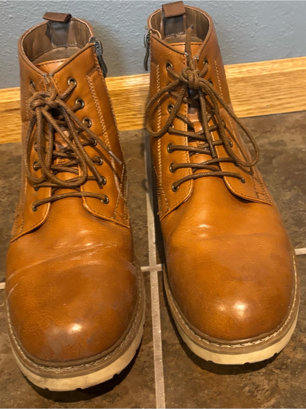 Steve Madden Tan Lace-Up Leather Work Boots